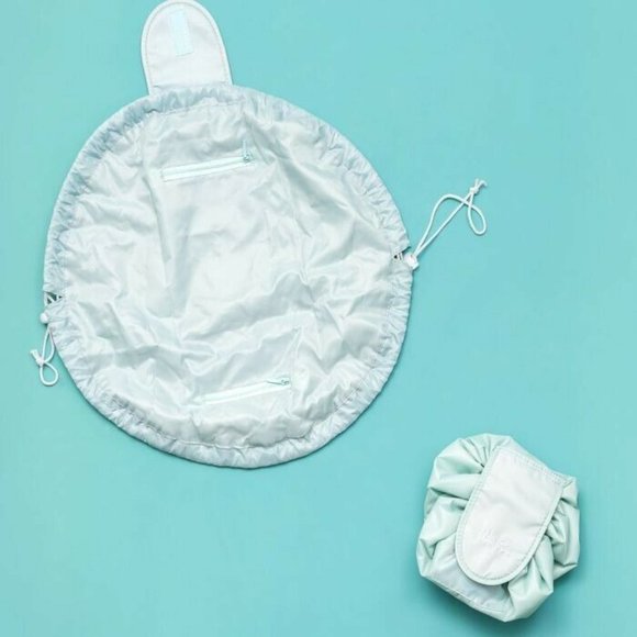 American Crafts We R Memory Keepers Bloom Pouch - Zippered Pockets, Mint - Picture 2 of 12